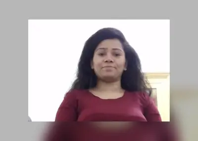 Nanny und Kinderbetreuung zu Hause mit Niroshani