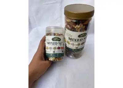 Nussmix mit Kernen und Trockenfrüchten — Mount Lavinia