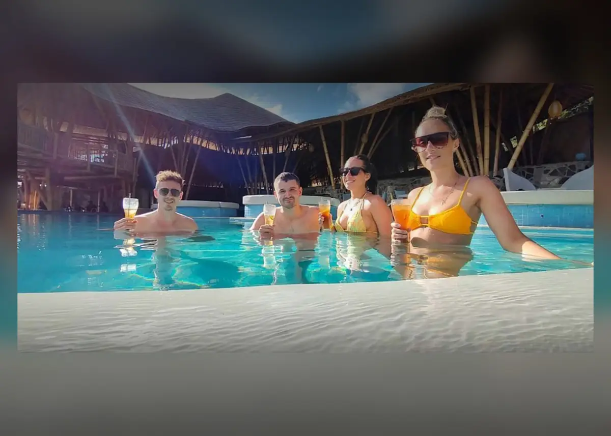 Ежедневная вечеринка у бассейна Ravana Pool Club
